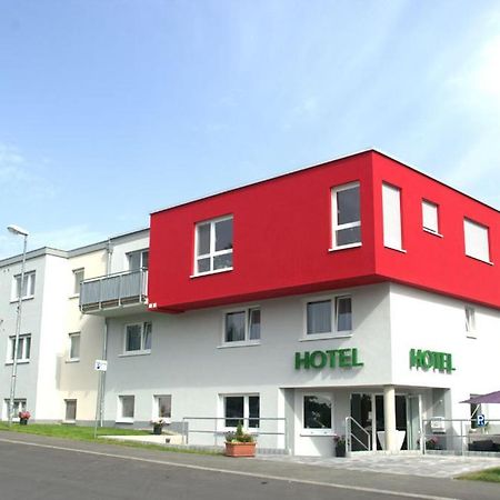 Hotel Beuss Оберурзел Екстериор снимка