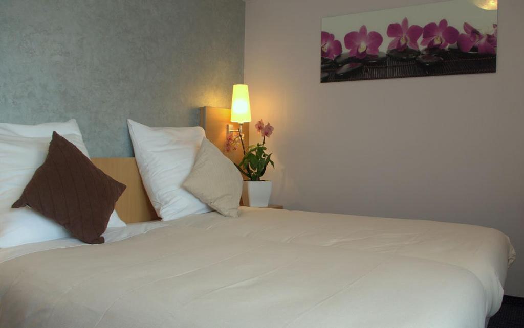 Hotel Beuss Оберурзел Екстериор снимка